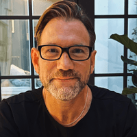 Pete Leslie